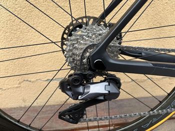 Gebrauchtes Colnago V4Rs | UAE Emirates | 510 | 175-185cm 2024 Road & Gravel, Schwarz,  — Bild 5 von 17
