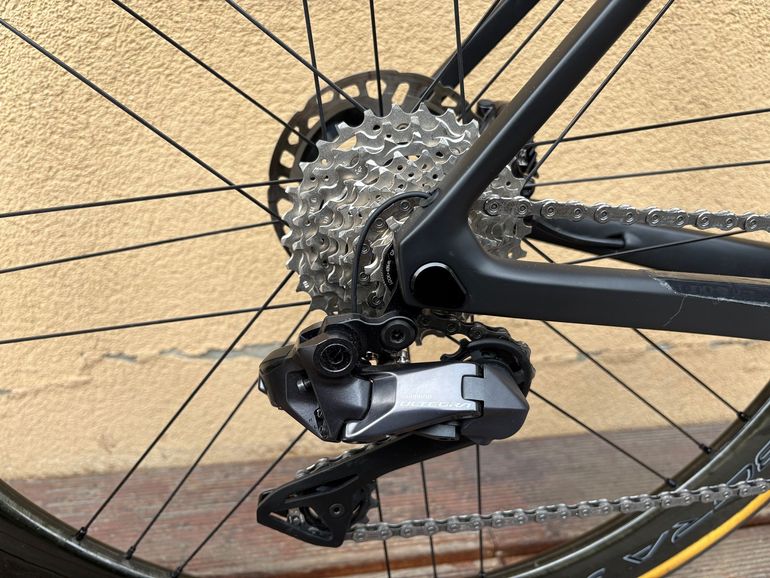 Gebrauchtes Colnago V4Rs | UAE Emirates | 510 | 175-185cm 2024 Road & Gravel, Schwarz,  — Bild 5 von 17