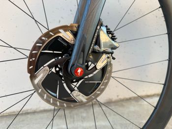 Tweedehands Specialized Tarmac SL6 Disc Comp - Ultegra Di2 2020 2020 Road & Gravel — afbeelding 2 van 10