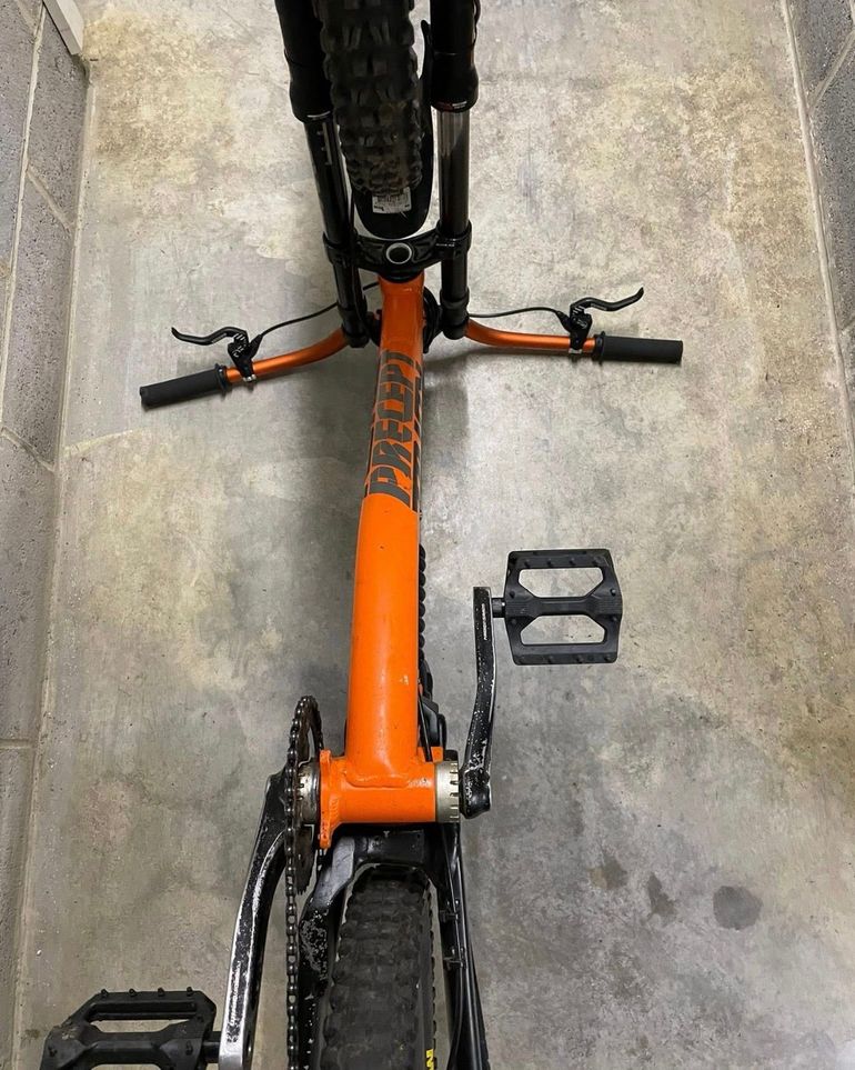 Used Kona Spank 2023 Mountainbike, Orange,  — image 3 of 7