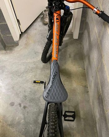 Used Kona Spank 2023 Mountainbike, Orange,  — image 2 of 7