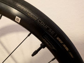 Used Giant Tcr Shimano Ultegra 2022 Road & Gravel, Orange — image 9 of 9