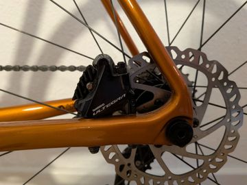 Used Giant Tcr Shimano Ultegra 2022 Road & Gravel, Orange — image 5 of 9