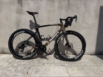 Brugt Specialized Roubaix SRAM Force eTap AXS 2025 Road & Gravel