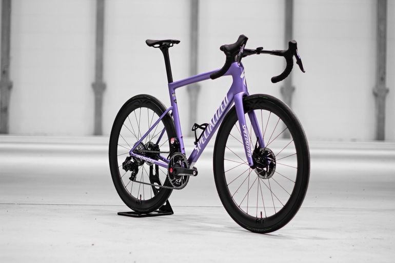 Used Specialized Tarmac SL8 Pro - SRAM Force eTAP AXS 2025 2025 Road & Gravel, Purple — image 2 of 10
