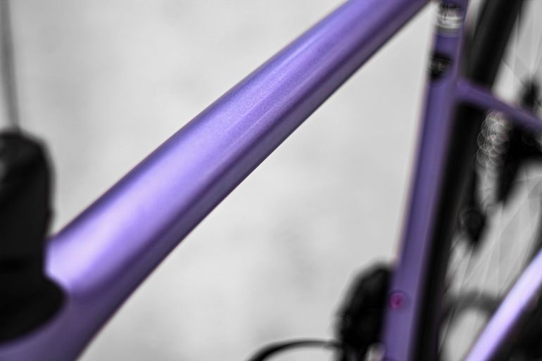 Used Specialized Tarmac SL8 Pro - SRAM Force eTAP AXS 2025 2025 Road & Gravel, Purple — image 9 of 10