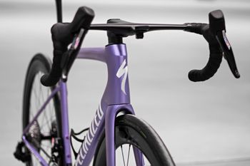 Used Specialized Tarmac SL8 Pro - SRAM Force eTAP AXS 2025 2025 Road & Gravel, Purple — image 3 of 10