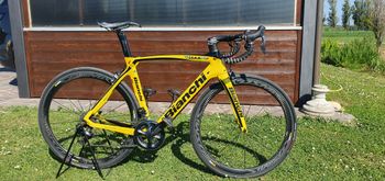 Brugt Bianchi Oltre XR4 - Ultegra Di2 2022 2022 Road & Gravel — billede 3 af 3