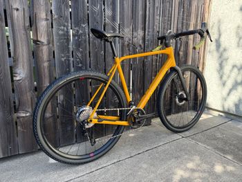 Used Orbea TERRA H40 2022 2022 Road & Gravel, Orange — image 3 of 14
