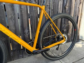 Used Orbea TERRA H40 2022 2022 Road & Gravel, Orange — image 8 of 14