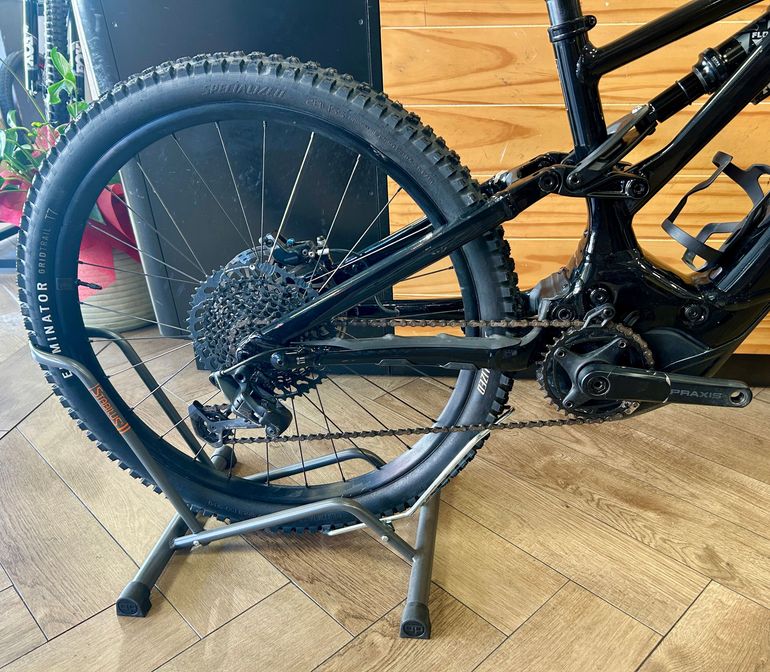 Used Specialized Turbo Levo 3 Comp Alloy 2023 2023 Mountainbike, Black, 29, 27.5 — image 4 of 9