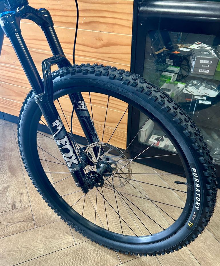 Used Specialized Turbo Levo 3 Comp Alloy 2023 2023 Mountainbike, Black, 29, 27.5 — image 6 of 9