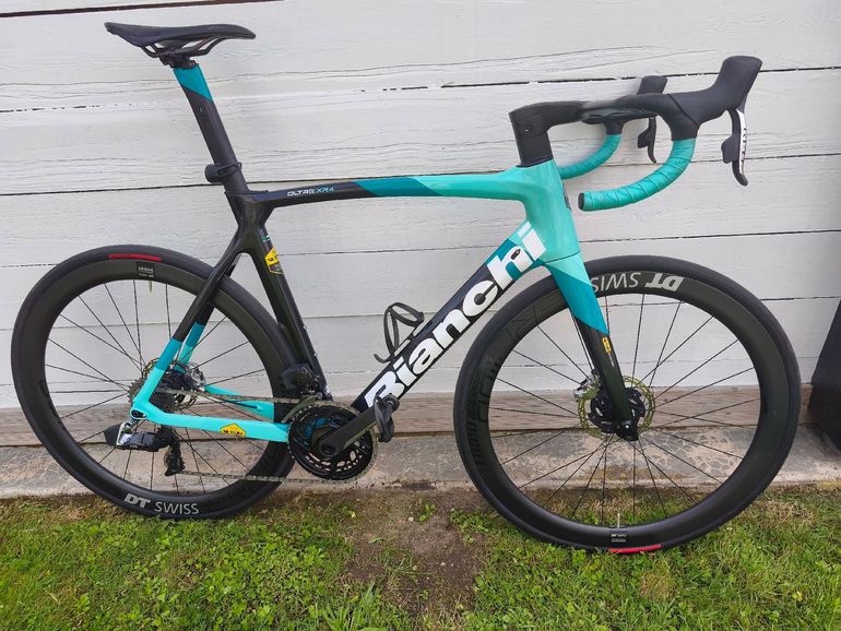 Gebrauchtes Bianchi Oltre XR4 Red eTap AXS 2024 2024 Road & Gravel, Grün,  — Bild 1 von 11
