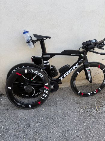Used Trek Trek Custom SRAM Red eTap AXS 2024 Road & Gravel, Black,  — image 2 of 15