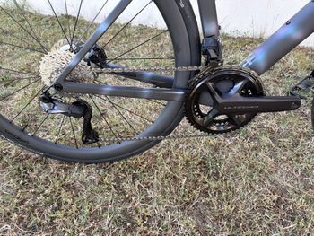 Used Scott Addict RC 10 2026 2026 Road & Gravel, Light Gray — image 3 of 5