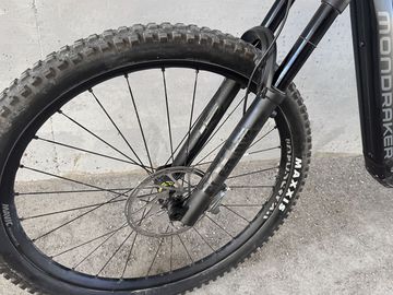 Used Mondraker SLY RR 2025 2025 Mountainbike, Black, 29 — image 15 of 15