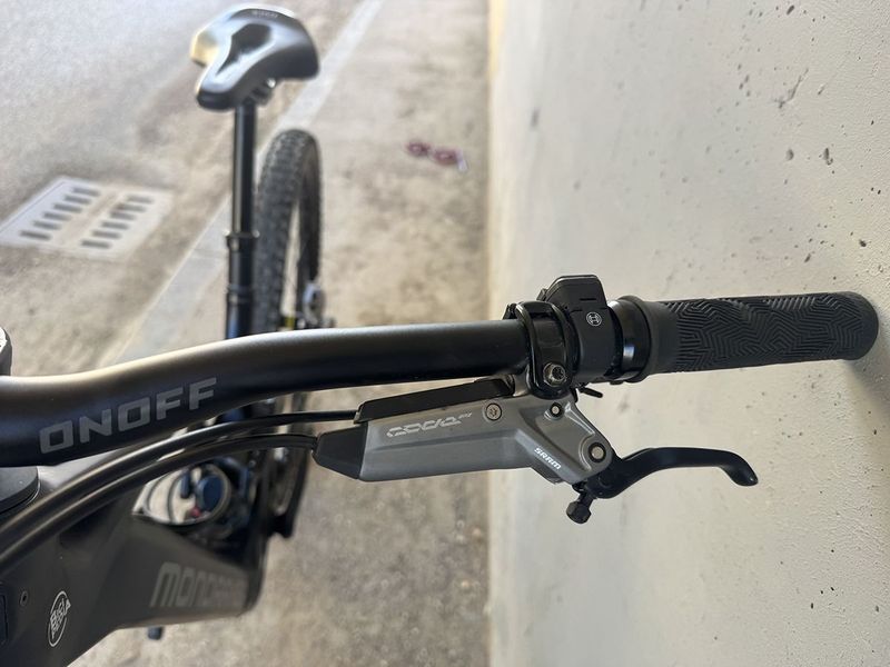 Used Mondraker SLY RR 2025 2025 Mountainbike, Black, 29 — image 10 of 15