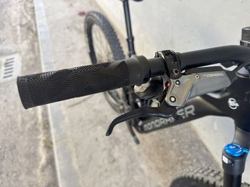 Used Mondraker SLY RR 2025 2025 Mountainbike, Black, 29 — image 9 of 15