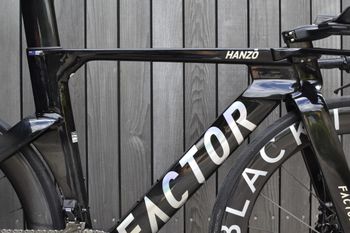 Factor Factor Hanzo V2 Shimano Dura Ace Di2 2025 2025 Road & Gravel d'occasion, ,  — image 5 sur 5