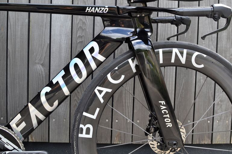 Factor Factor Hanzo V2 Shimano Dura Ace Di2 2025 2025 Road & Gravel d'occasion, ,  — image 4 sur 5