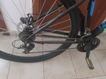 Hogan Hogan Custom Shimano Tourney 2022 Mountainbike d'occasion, ,  — image 4 sur 6