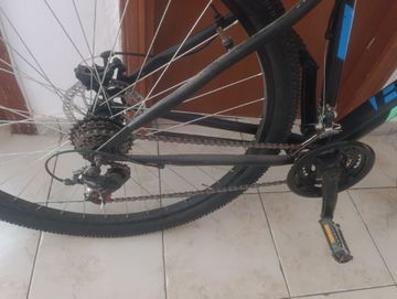 Used Hogan Custom Shimano Tourney 2022 Mountainbike, Black — image 4 of 6