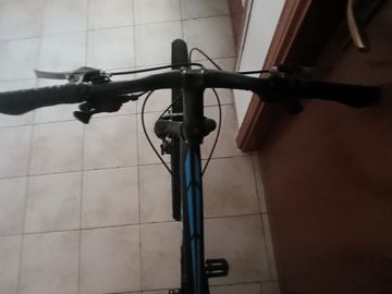 Used Hogan Custom Shimano Tourney 2022 Mountainbike, Black — image 3 of 6