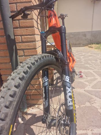 Used Specialized Turbo Kenevo SL Comp 2023 2023 Mountainbike, Orange, 29 — image 8 of 11