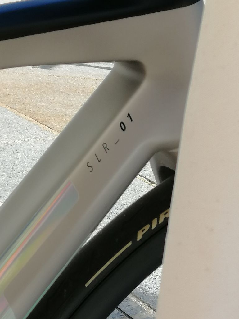 Used BMC Teammachine SLR 01 FIVE 2022 2022 Road & Gravel, Light Gray,  — image 5 of 5