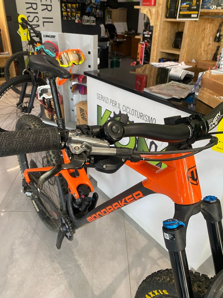Używany Mondraker FOXY CARBON R 2023 2023 Mountainbike, ,  — zdjęcie 2 z 3