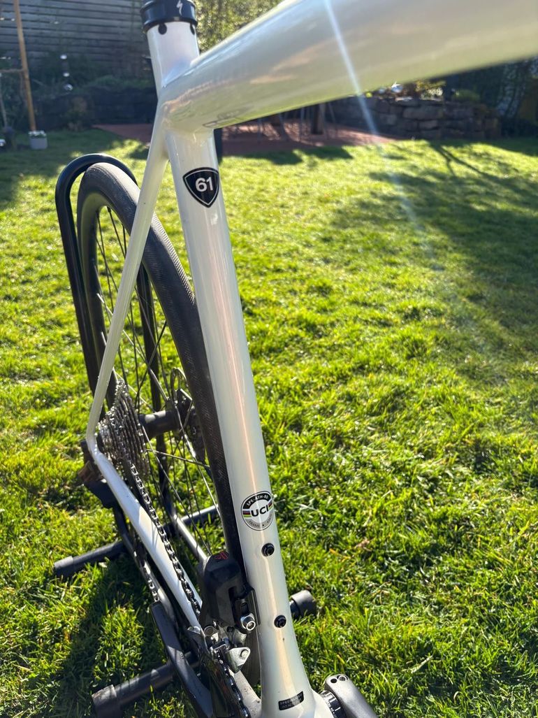 Used Specialized Aethos Comp - Shimano 105 Di2 2024 2024 Road & Gravel, White,  — image 6 of 6