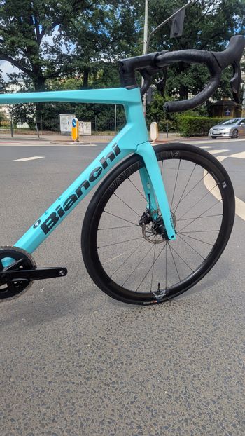 Używany Bianchi Specialissima COMP Rival eTap AXS 2025 2025 Road & Gravel, ,  — zdjęcie 2 z 7