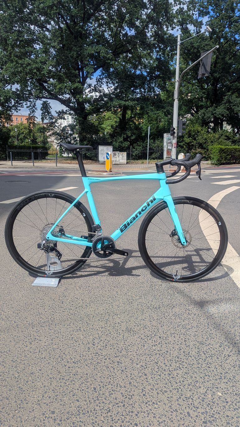 Używany Bianchi Specialissima COMP Rival eTap AXS 2025 2025 Road & Gravel, ,  — zdjęcie 1 z 7