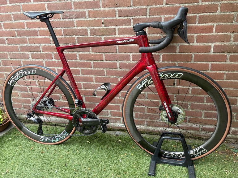 Cannondale SuperSix EVO Shimano Ultegra Di2 2025 Road & Gravel d'occasion, ,  — image 4 sur 9