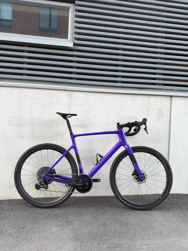 Used Scott Addict Gravel 10 2024 2024 Road & Gravel