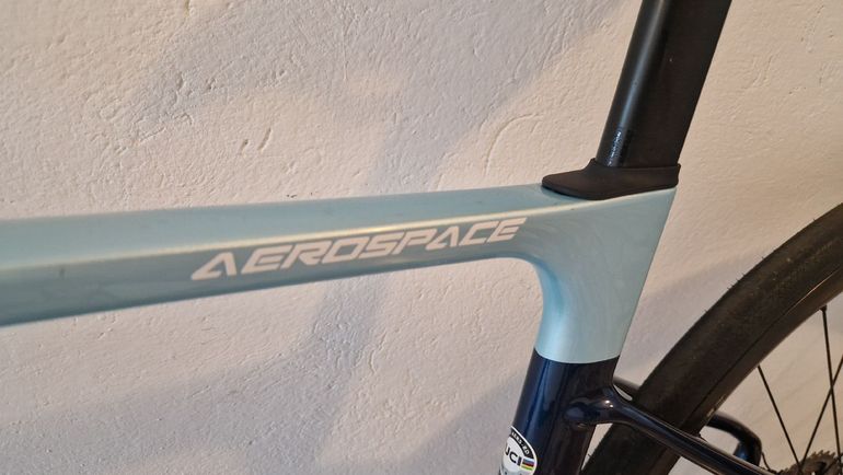 Used Bottecchia Aerospace Shimano 105 Di2 2025 Road & Gravel, Blue,  — image 3 of 26
