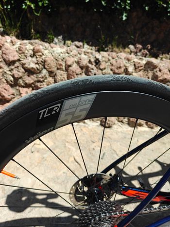 Used BH BH Custom Shimano Dura Ace Di2 2022 Road & Gravel, Blue,  — image 18 of 32
