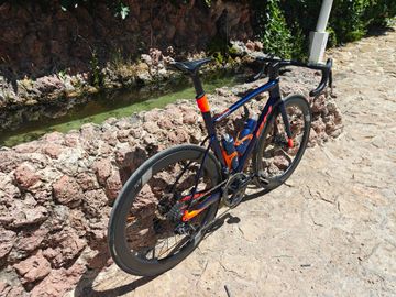 Used BH Custom Shimano Dura Ace Di2 2022 Road & Gravel, Blue — image 6 of 32