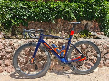 Used BH Custom Shimano Dura Ace Di2 2022 Road & Gravel, Blue — image 2 of 32