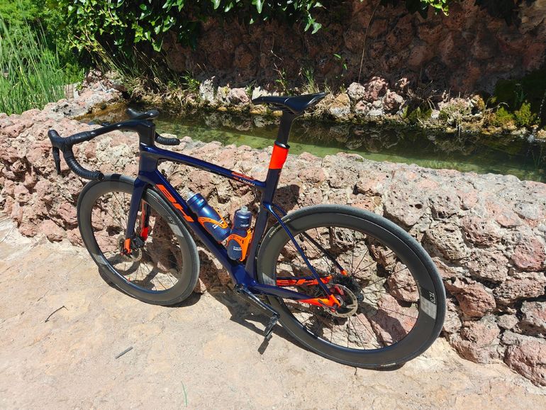 Used BH BH Custom Shimano Dura Ace Di2 2022 Road & Gravel, Blue,  — image 7 of 32