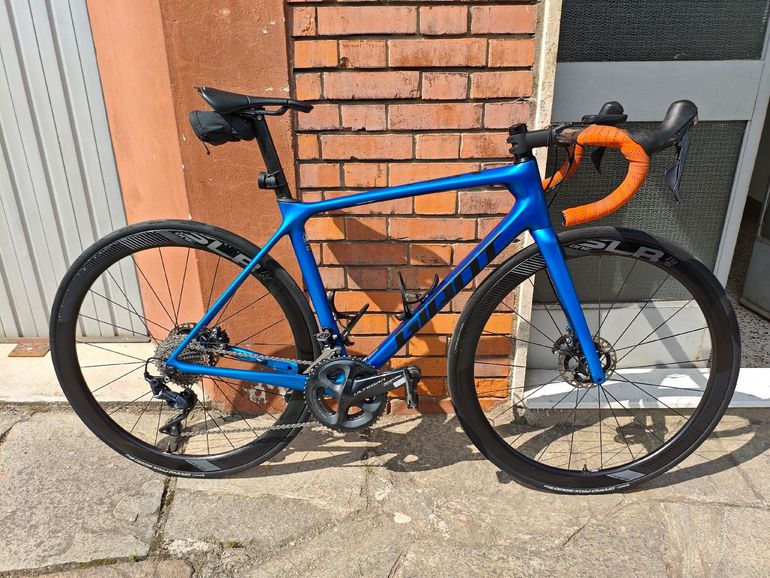 Käytetty Giant TCR Advanced Pro 2 Disc 2020 2020 Road & Gravel — kuva 1 / 6