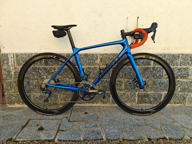 Käytetty Giant TCR Advanced Pro 2 Disc 2020 2020 Road & Gravel — kuva 2 / 6