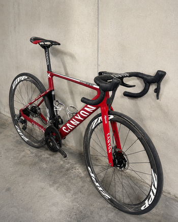 Gebrauchtes Canyon Aeroad CF SLX Disc 9.0 SL 2019 2019 Road & Gravel, Rot,  — Bild 2 von 5