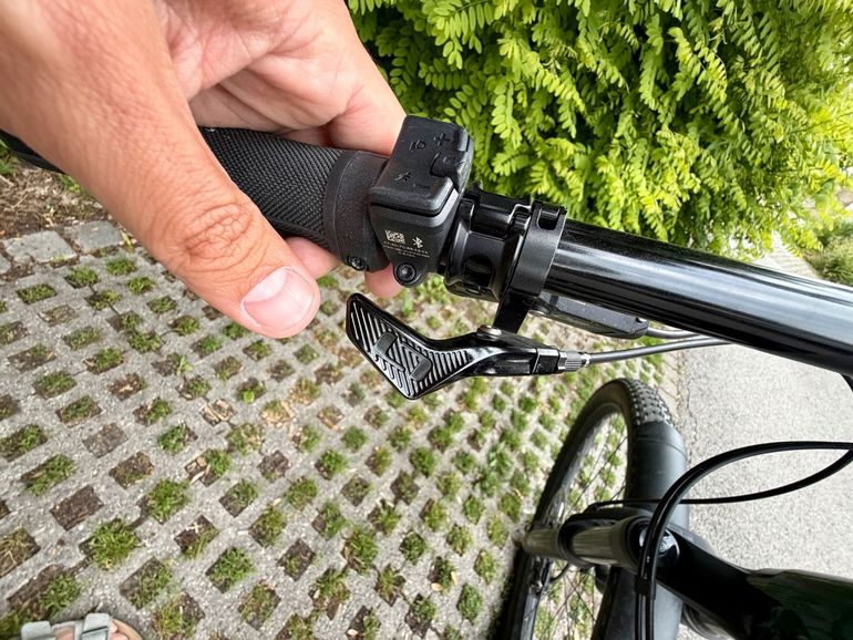 Gebrauchtes Mondraker Mondraker Chaser RX 2023  Nur 717km 2023 Mountainbike, Grün,  — Bild 9 von 9