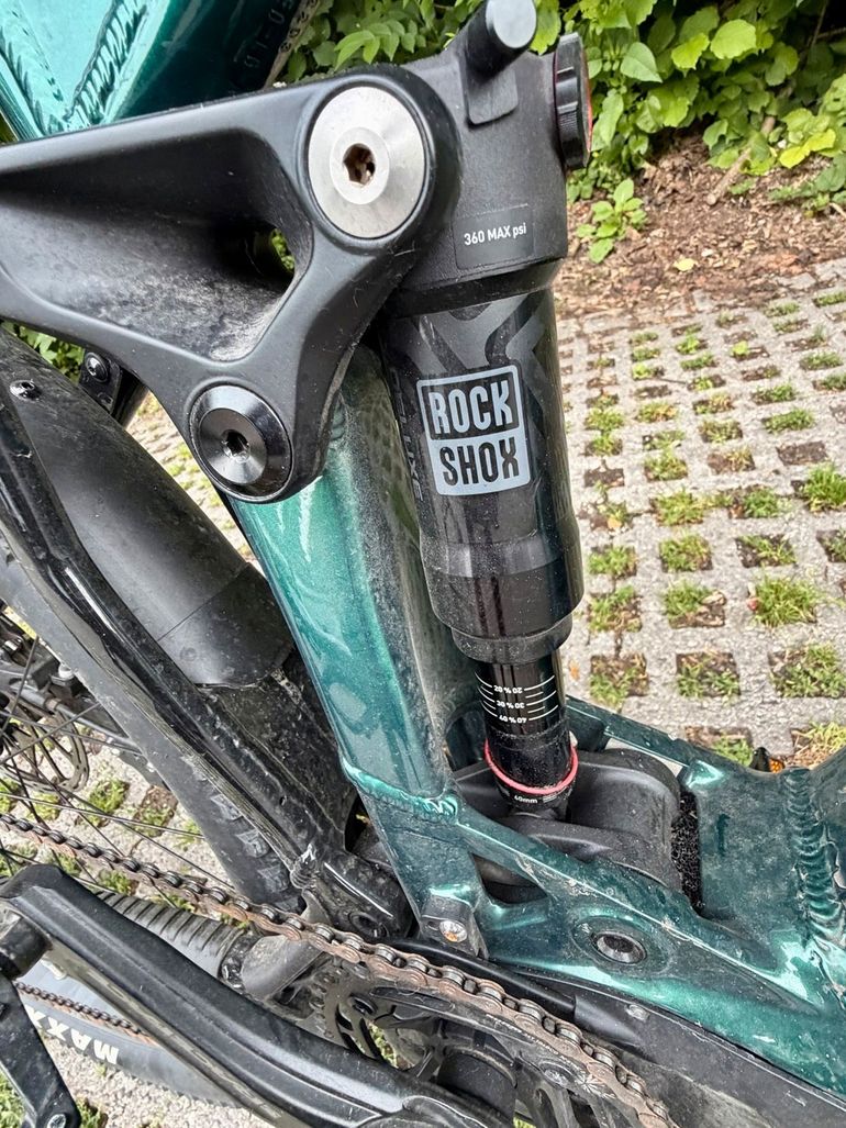 Gebrauchtes Mondraker Mondraker Chaser RX 2023  Nur 717km 2023 Mountainbike, Grün,  — Bild 4 von 9
