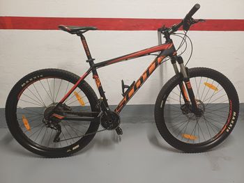 Used Scott scale Custom Shimano Deore XT 2015 Mountainbike, Black — image 5 of 6