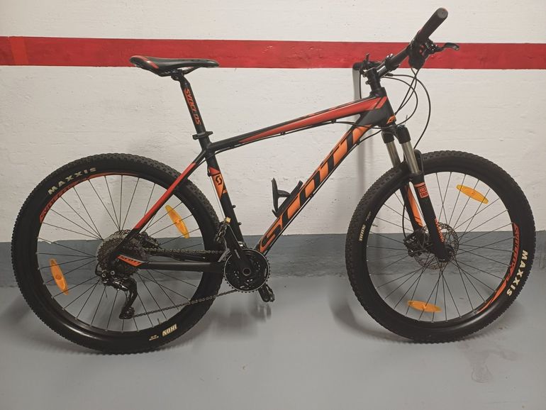 Used Scott scale Custom Shimano Deore XT 2015 Mountainbike, Black — image 5 of 6