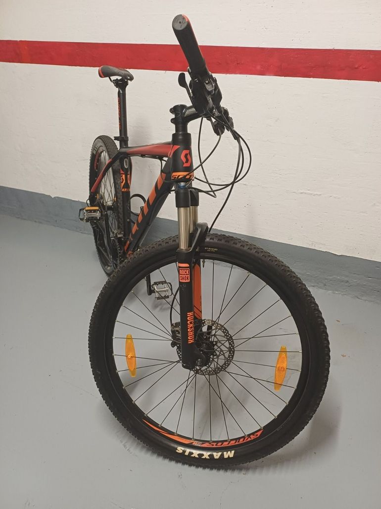Used Scott scale Custom Shimano Deore XT 2015 Mountainbike, Black — image 4 of 6