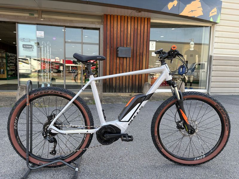 Gebrauchtes BULLS Lt Shimano Altus 2024 Mountainbike, Weiß — Bild 1 von 4