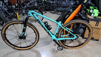 Gebrauchtes Bianchi Methanol CV RS 9.1 XX1 Eagle AXS 2023 2023 Mountainbike, Blau, 29 — Bild 12 von 12